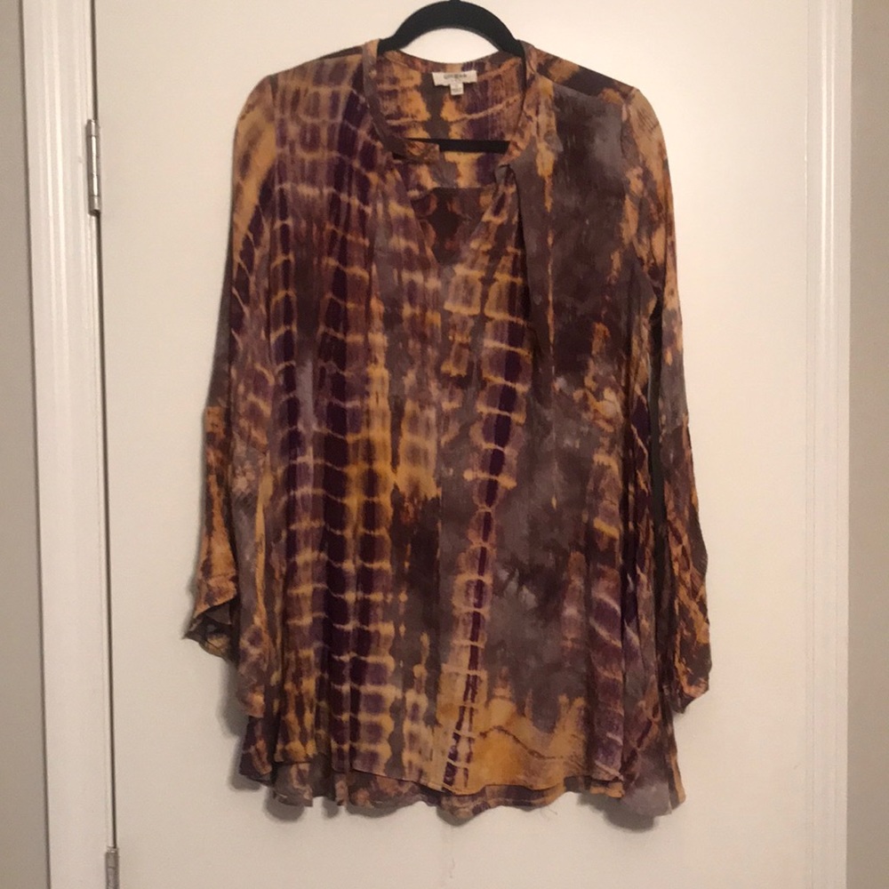 Tie die bell sleeve dress